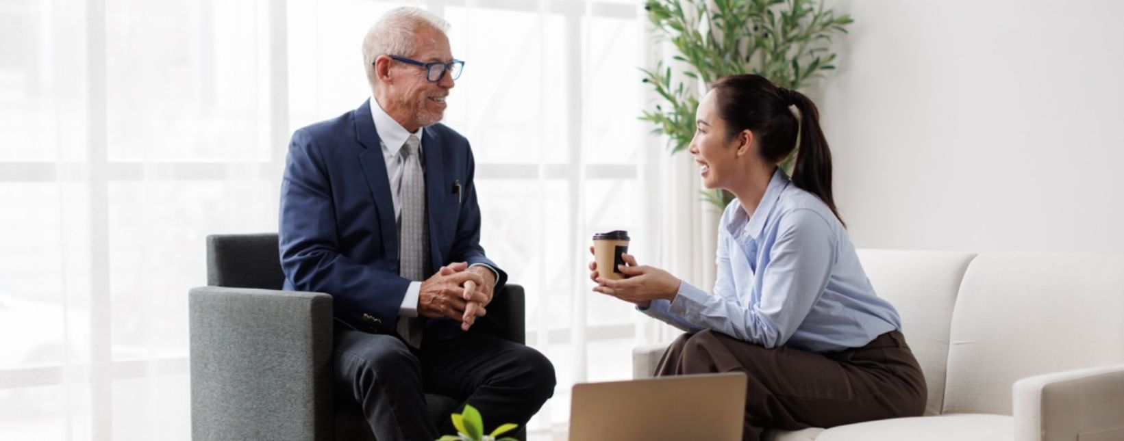 _business professionals having a casual meeting